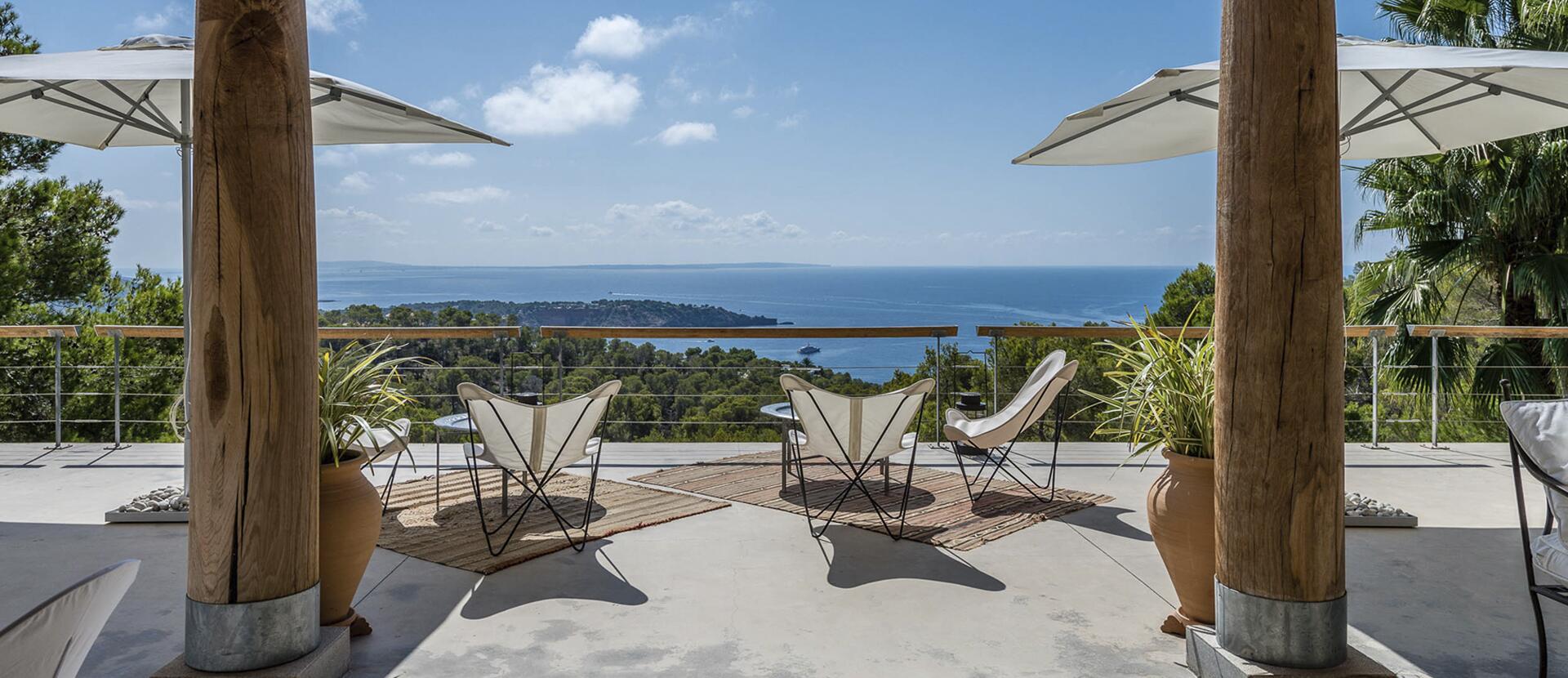 Holiday Villa in Ibiza with sea view