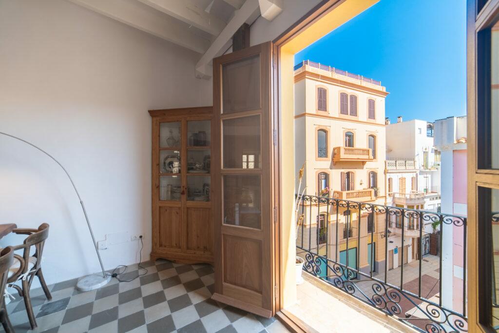 Buying a Property in Ibiza Town 2022