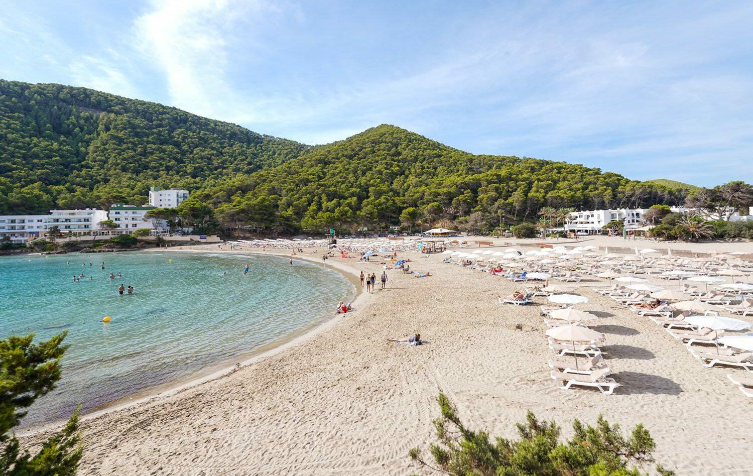 Cala Llonga Ibiza
